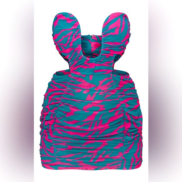 PrettyLittleThing 90s Barbiecore Bodycon Mini Dress - Picture 5 of 5